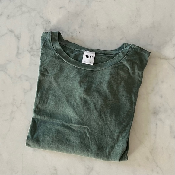TNA Tops - Aritzia TNA Tour Longsleeve Shirt - GD Spruce Green